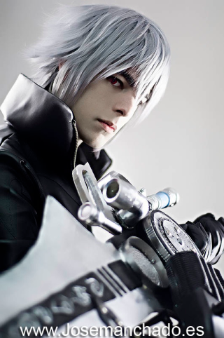 Illustration for article titled Final Fantasy Versus XIII Isn't Out, But This Cosplay Is